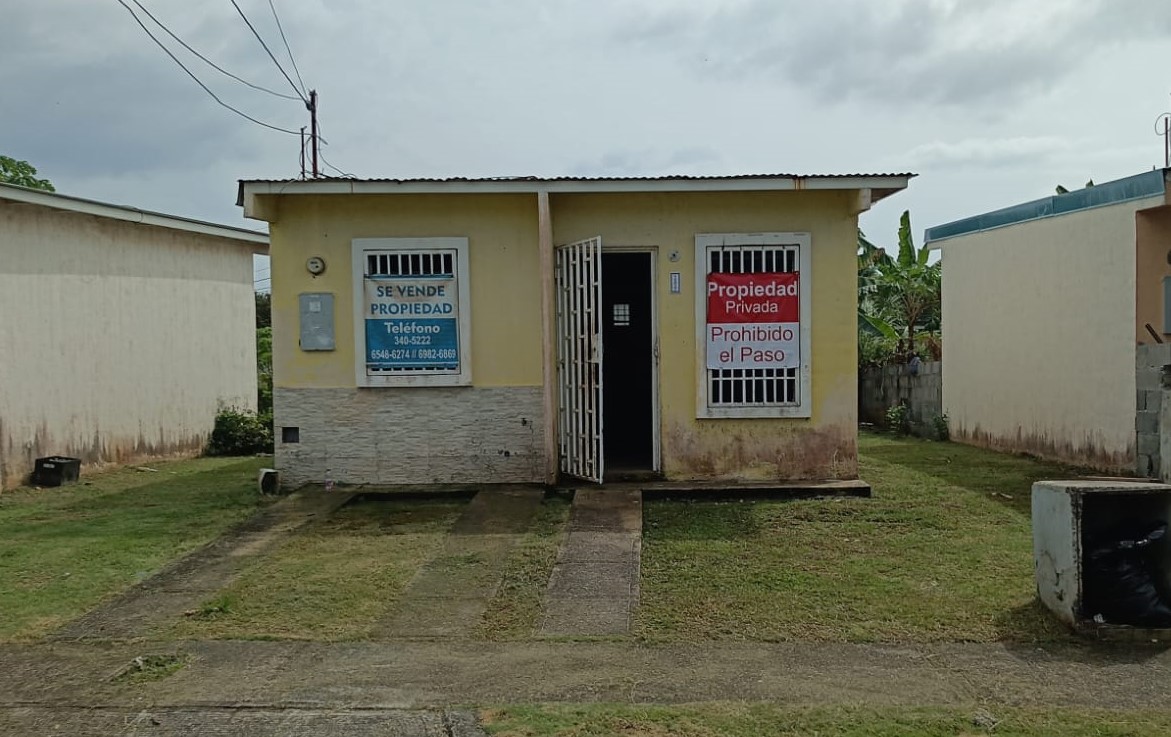 Imagen de bien en venta ubicado en: Panamá Oeste, La Chorrera, Puerto Caimito, Residencial Marazul, Casa #289