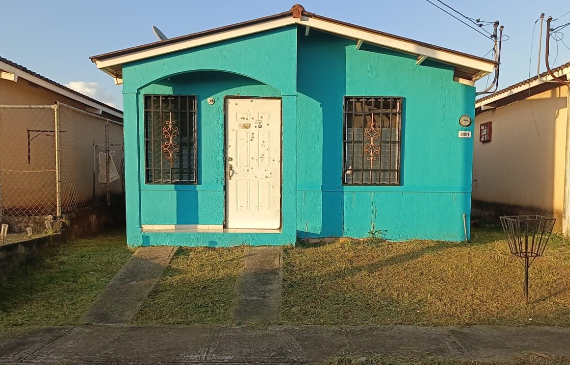 Imagen de bien en venta ubicado en: Panamá Oeste, Arraiján, Arraiján, Residencial Altos del Tecal, Calle K4-3  Casa 101