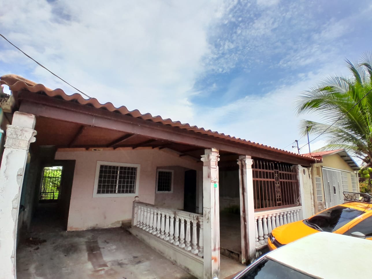 Imagen de bien en venta ubicado en: Panamá Oeste, La Chorrera, Guadalupe, Urb. Villas del Carmen, Calle 11, Casa E-133