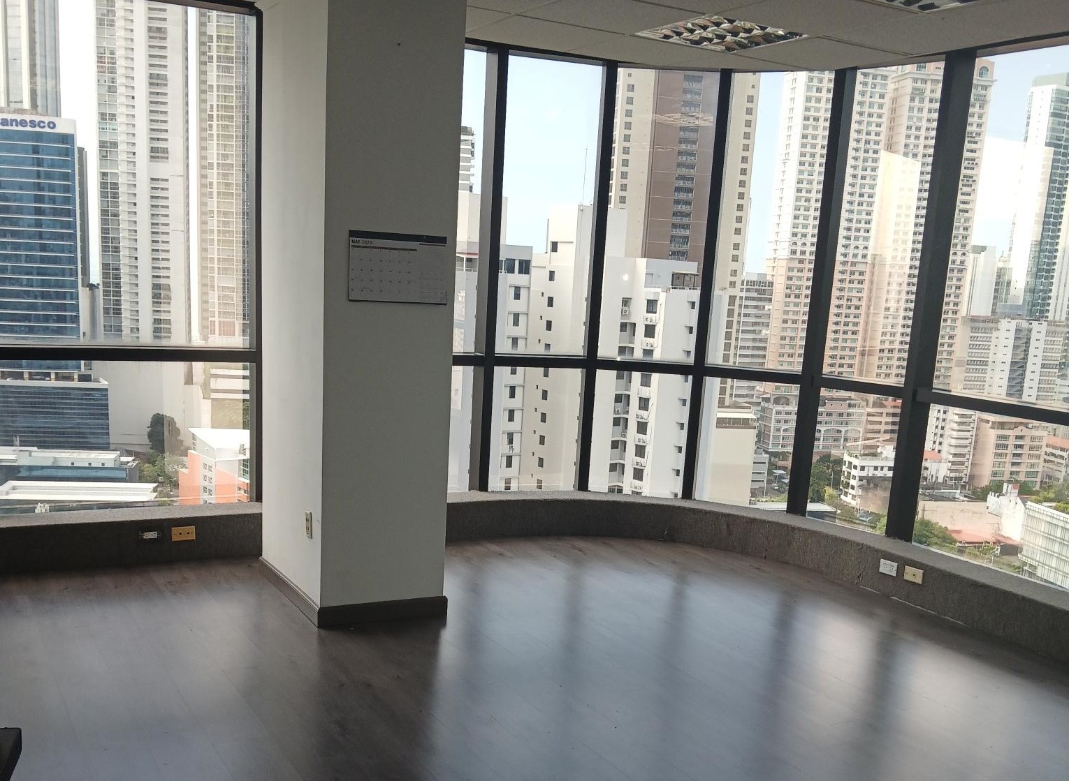 Imagen de bien en venta ubicado en: Panamá, Panamá, Bella Vista, P.H Plaza Banco General, Local L18A
