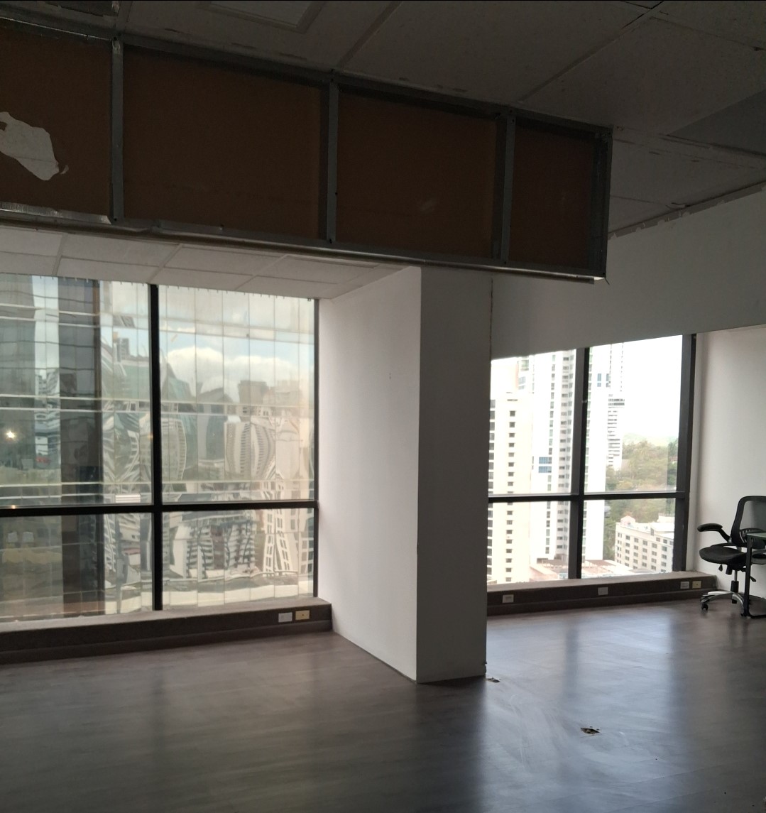 Imagen de bien en venta ubicado en: Panamá, Panamá, Bella Vista, P.H Plaza Banco General, Local L18C