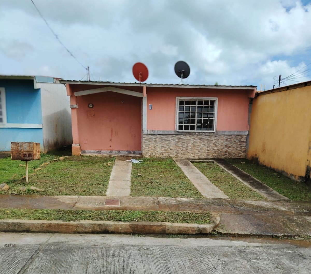 Imagen de bien en venta ubicado en: Panamá Oeste, La Chorrera, La Chorrera, Residencial Mar Azul, Calle 12  Lote 237