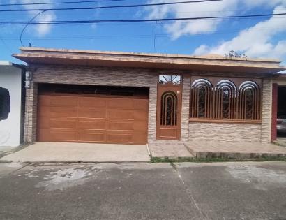 Imagen de bien en venta ubicado en: Colón, Colón, Cativa, Urbanización Martin Luther King, Lote 25A Calle 4