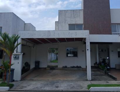 Imagen de bien en venta ubicado en: Panamá Oeste, Arraiján, Juan Demóstenes Arosemena, P.H Residencial Las Lajas, Lote 79