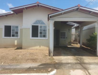 Imagen de bien en venta ubicado en: Panamá Oeste, La Chorrera, El Arado, P.H Mystic City, Calle 9 Casa 115
