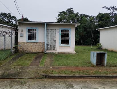 Imagen de bien en venta ubicado en: Panamá Oeste, La Chorrera, Puerto Caimito, Villas de Marazul, Calle 27, Casa #857