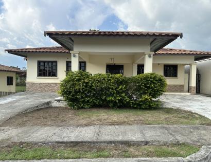Imagen de bien en venta ubicado en: Chiriquí, Dolega, Dolega, Residencial Doral Villas, Casa No. D14