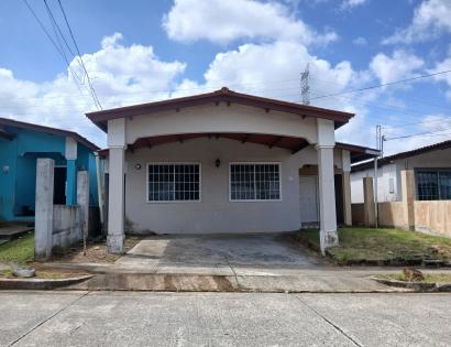 Imagen de bien en venta ubicado en: Panamá Oeste, Arraiján, Nuevo Emperador, Urbanización Brisas Del Golf Arraiján, Lote R103