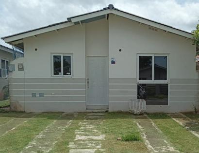 Imagen de bien en venta ubicado en: Panamá Oeste, Arraiján, Vista Alegre, Playa Dorada Edificio Villamarina II, Calle 1 Casa H-37
