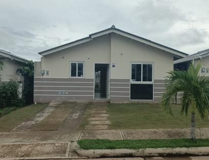 Imagen de bien en venta ubicado en: Panamá Oeste, Arraiján, Vista Alegre, Urb Villamarina II en Playa Dorada, Casa H-87 Calle 3