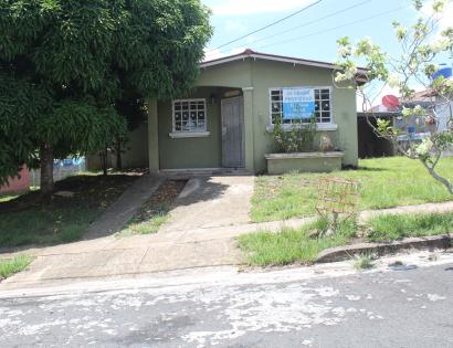 Imagen de bien en venta ubicado en: Panamá Oeste, Arraiján, Juan Demóstenes Arosemena, Res. Villas de La Alameda, Casa 341-A