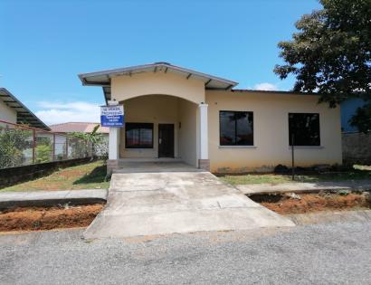 Imagen de bien en venta ubicado en: Chiriquí, Dolega, Los Algarrobos, Urbanización Altamar, Casa 10M20, Calle 11