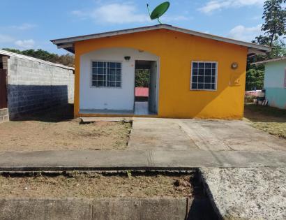 Imagen de bien en venta ubicado en: Panamá Oeste, Chorrera, Puerto Caimito, Urbanización Altos De Panamá Oeste, Casa 82