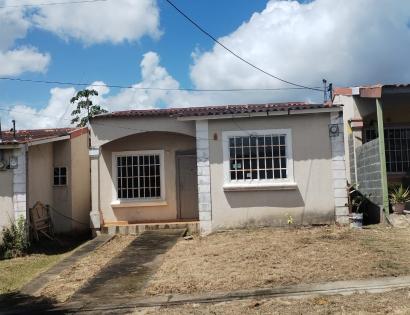 Imagen de bien en venta ubicado en: Panamá Oeste, Arraiján, Arraiján, Residencial Altos del Naranjal, Lote 137, Calle Tercera